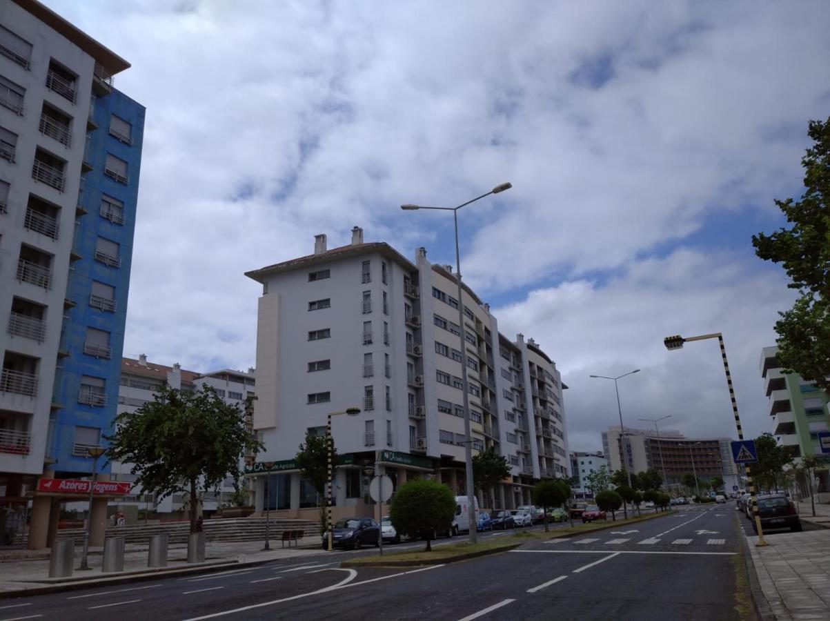 Duplex Oceanos Lägenhet Ponta Delgada Exteriör bild
